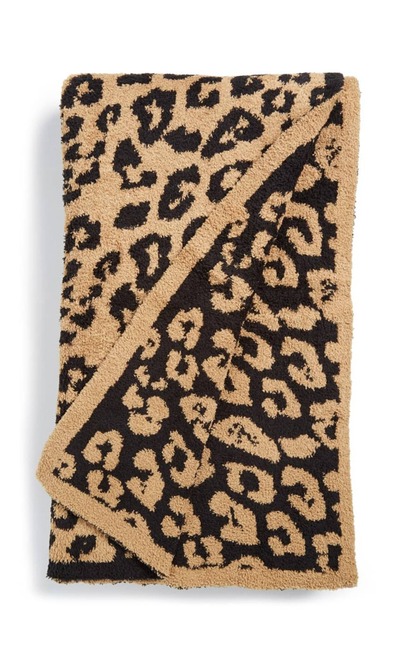 Shopping: Cozy Blankets and Pillows